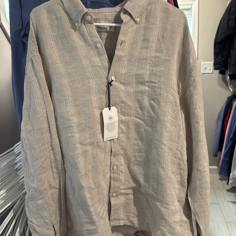 Men’s Abercrombie & Fitch Long Sleeve Button Down
